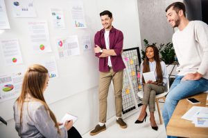 Garantizan trabajo para jóvenes estudiantes